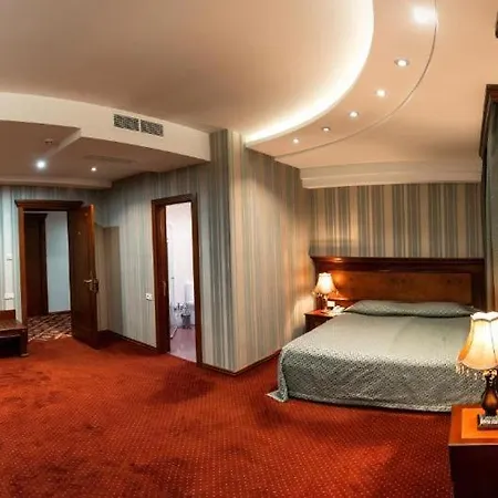 Spa Hotel Grace Forum Yerevan Exterior photo