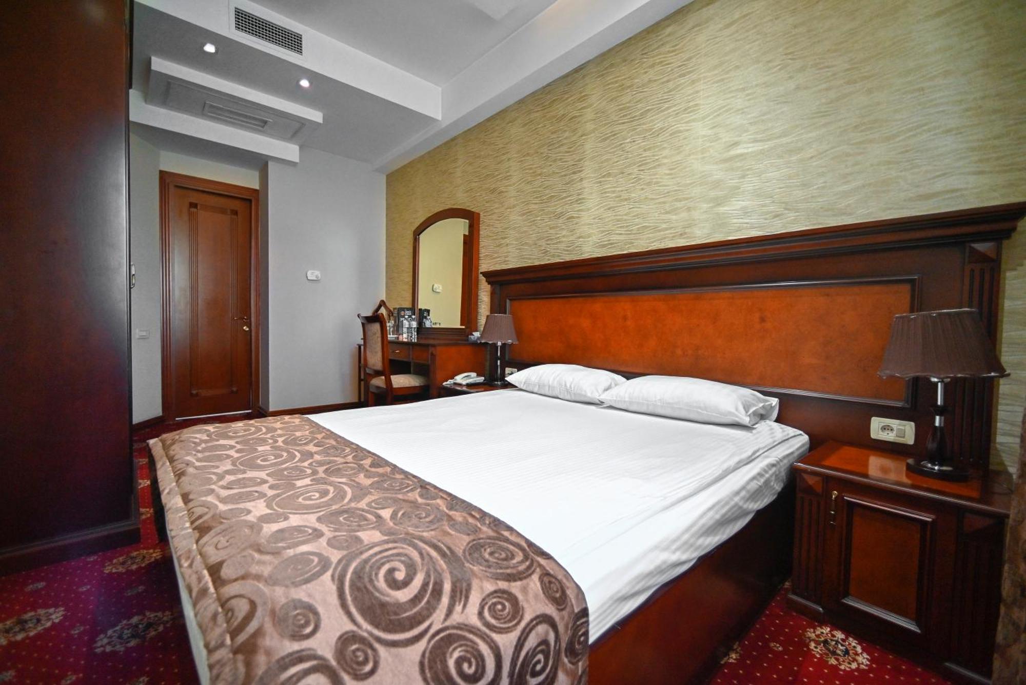 Grace Forum Hotel 4*