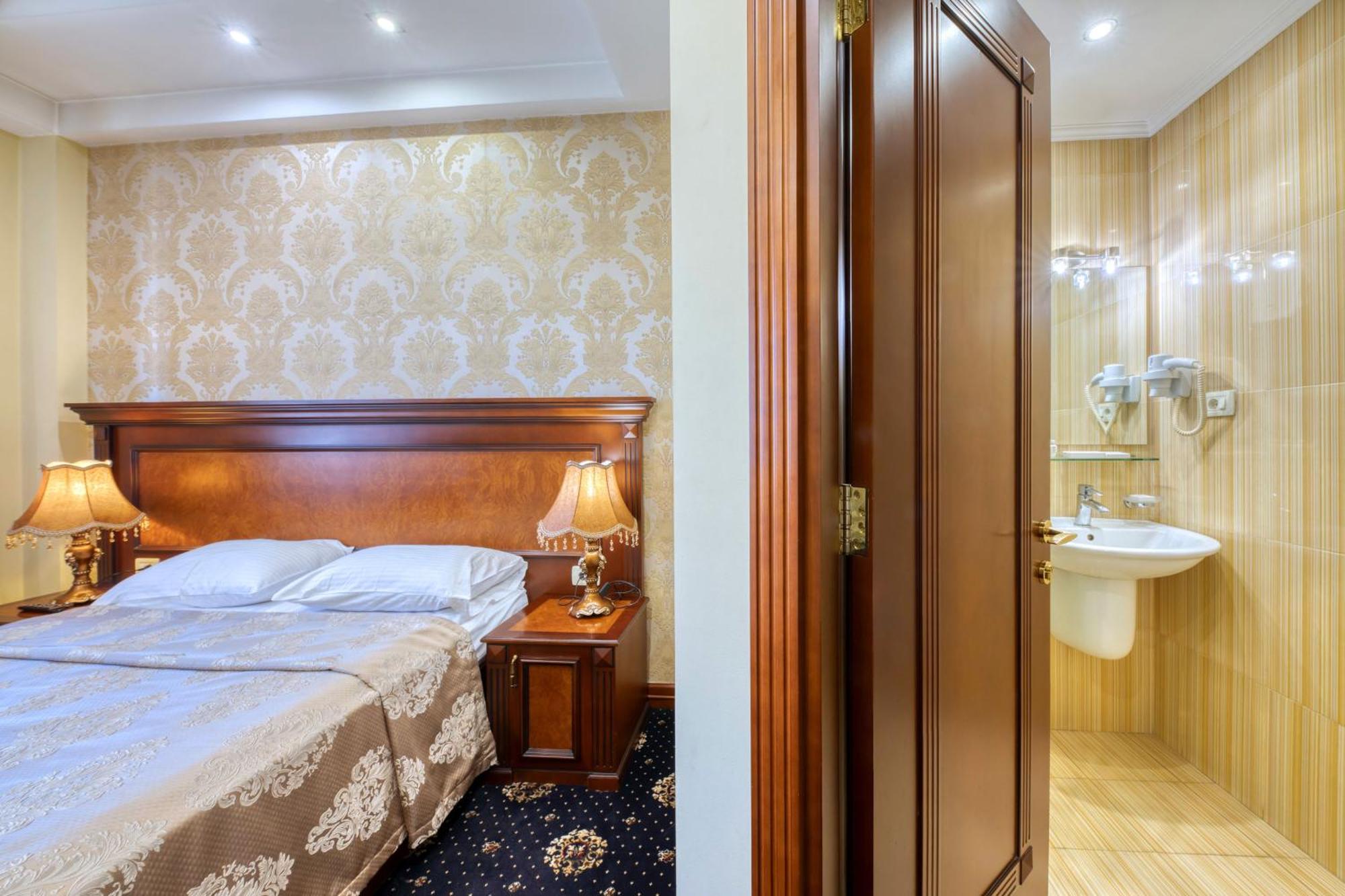 Grace Forum Hotel 4*
