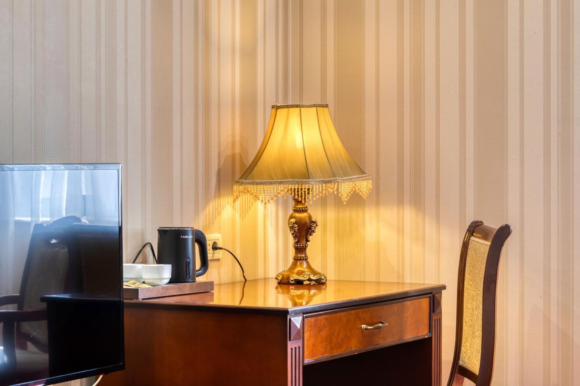 Hotel Grace Forum